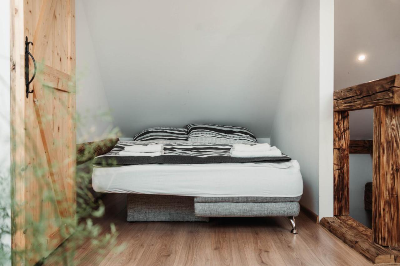 Cakyho Kuria - Mezonetovy Apartman S Krbom A Saunami Smižany Eksteriør billede